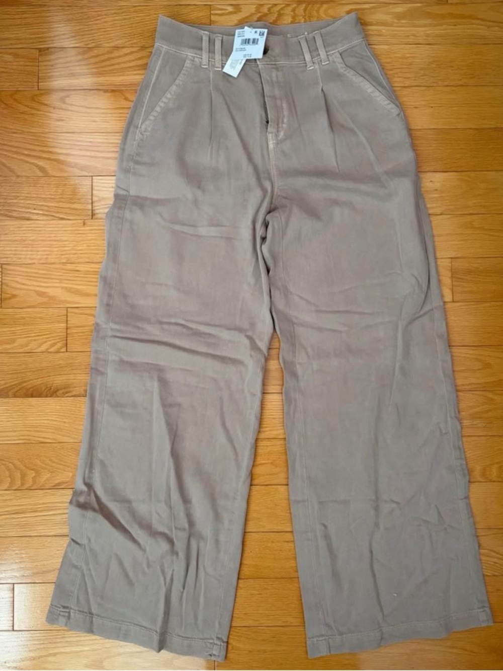 American Eagle Outfitters Wide-Leg Chinos in Taupe